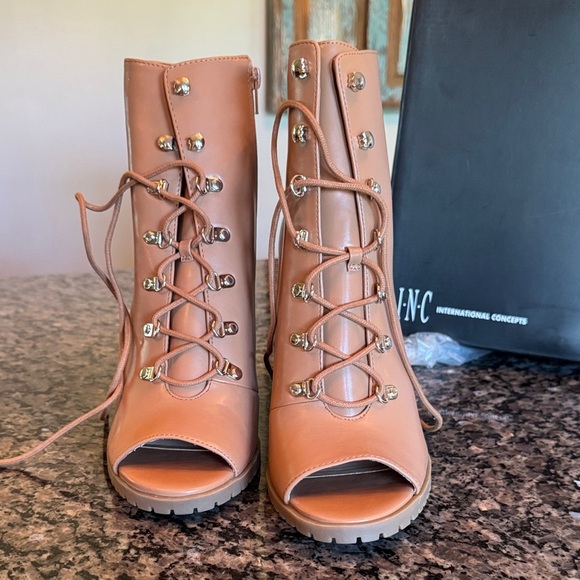 INC International Concepts Women's Tan Lace-Up peep toe Heeled Boots NWT 11 - Picture 5 of 14